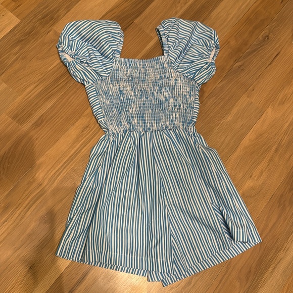Habitual Tie Front Romper - Picture 4 of 4